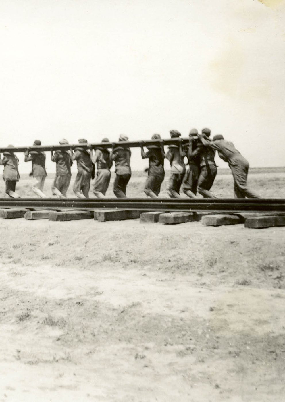 Phree - 001-152_INTERIOR_091